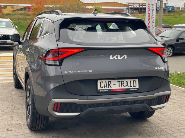 kia-sportage-20-l-2025-g-big-6