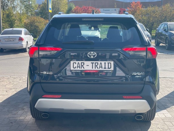 toyota-rav4-20-l-2025-g-big-5