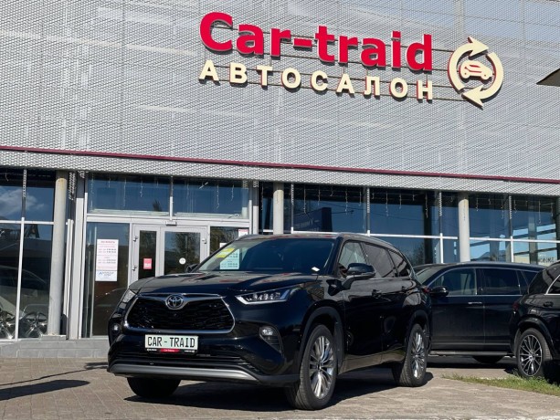 toyota-highlander-20-l-2025-g-big-0