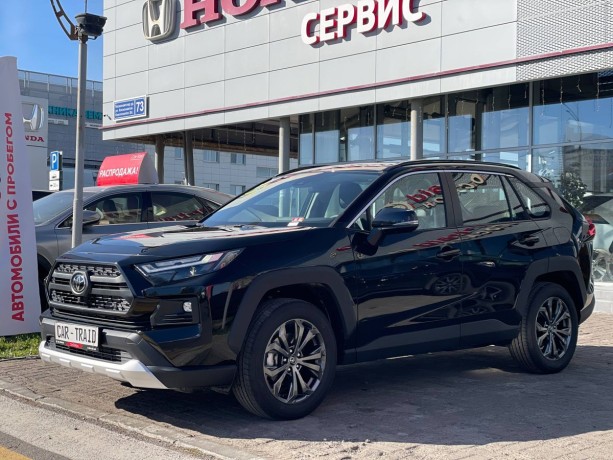 toyota-rav4-20-l-2025-g-big-3