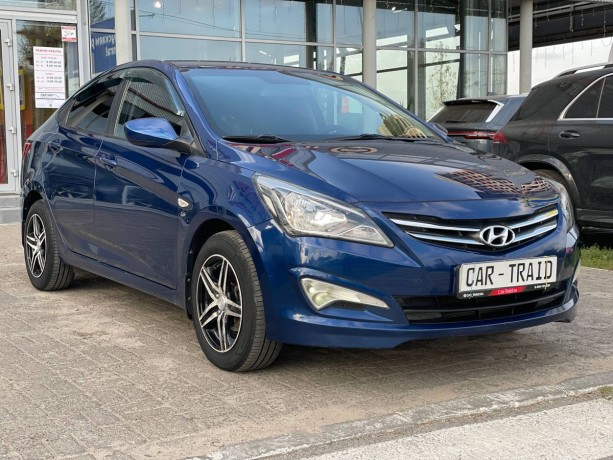 hyundai-solaris-16-l-2014-g-big-3