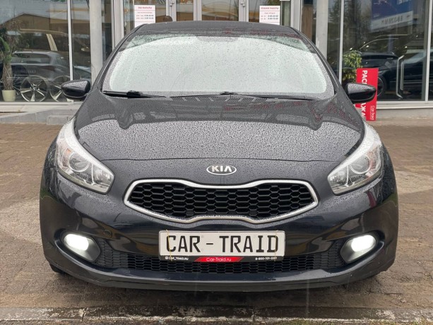 kia-ceed-16-l-2015-g-big-2
