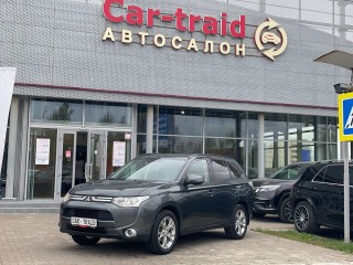 Mitsubishi, Outlander, 2.4 л., 2013 г.