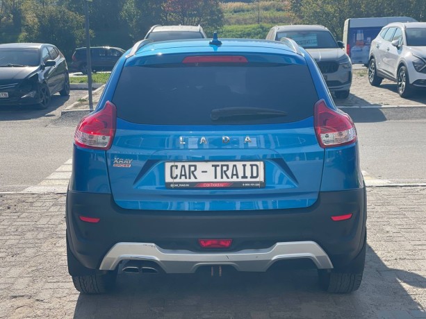 lada-vaz-xray-16-l-2020-g-big-5