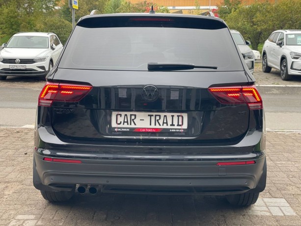 volkswagen-tiguan-14-l-2017-g-big-5
