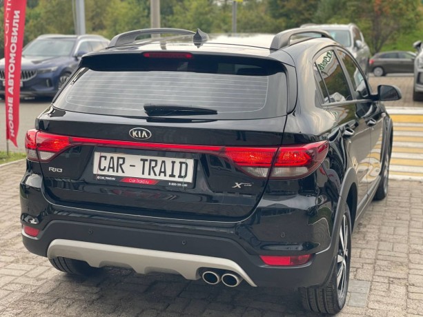kia-rio-16-l-2018-g-big-4