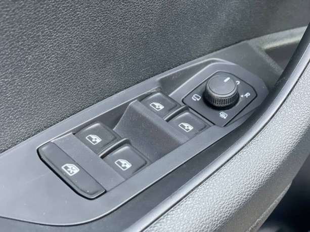 skoda-karoq-14-l-2024-g-big-9