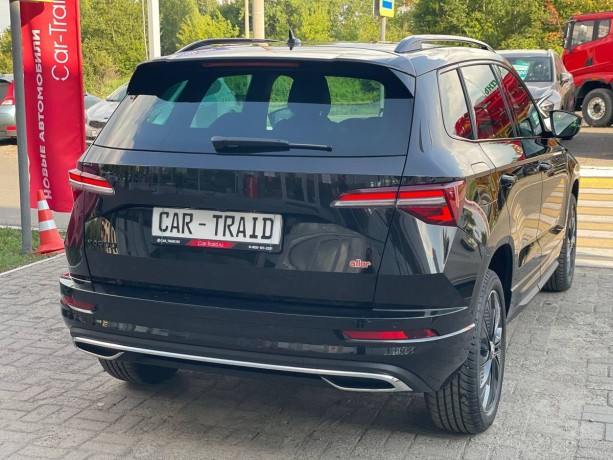 skoda-karoq-14-l-2024-g-big-4