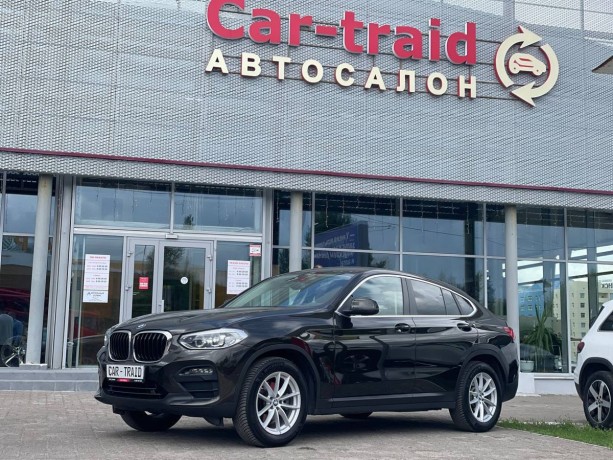 bmw-x4-20-l-2020-g-big-0