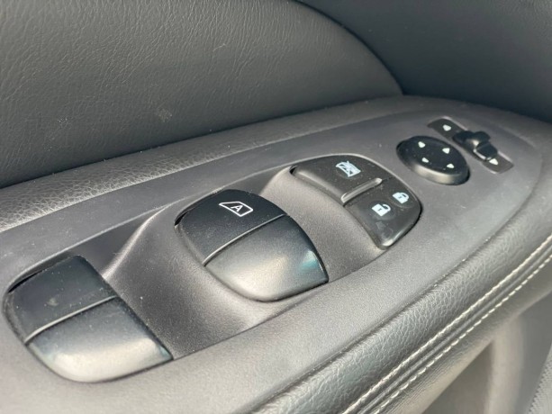 nissan-pathfinder-35-l-2015-g-big-9