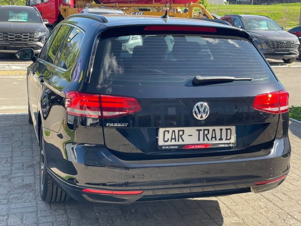 volkswagen-passat-20-l-2019-g-big-6