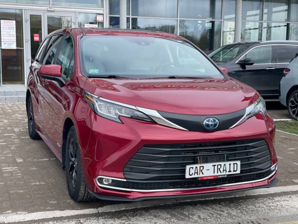 toyota-sienna-25-l-2021-g-big-3