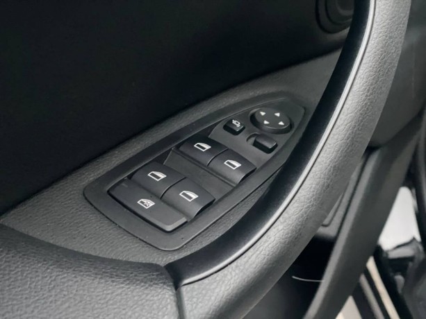 bmw-x1-20-l-2021-g-big-9