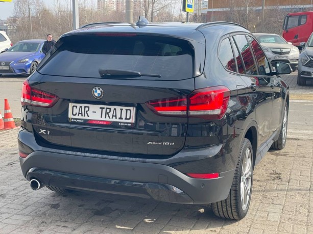 bmw-x1-20-l-2021-g-big-6