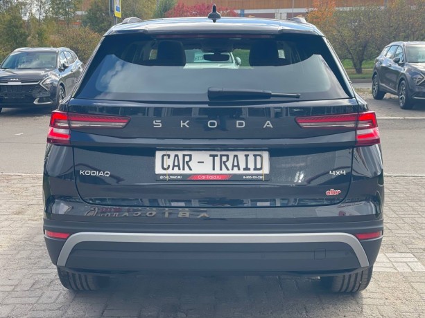 skoda-kodiaq-20-l-2025-g-big-5