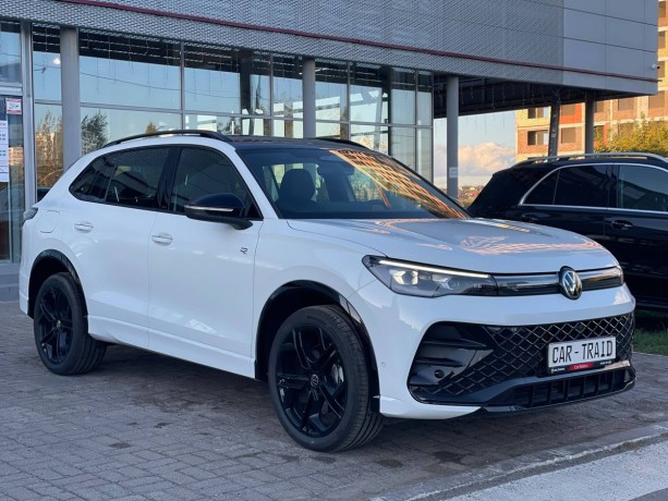 volkswagen-tiguan-20-l-2025-g-big-3
