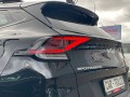 kia-sportage-20-l-2024-g-small-9