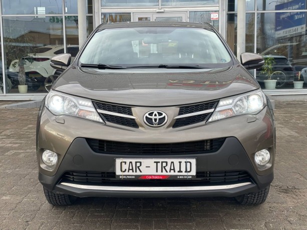 toyota-rav4-20-l-2013-g-big-2