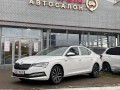skoda-superb-14-l-2025-g-small-0