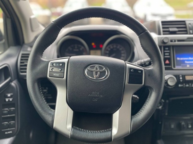 toyota-land-cruiser-prado-3-l-2014-g-big-7