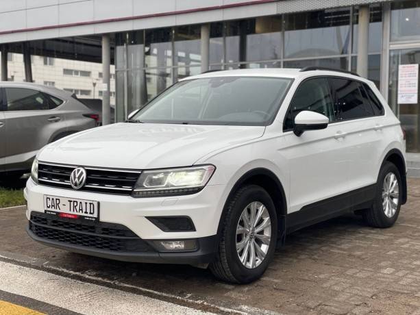 volkswagen-tiguan-14-l-2020-g-big-1