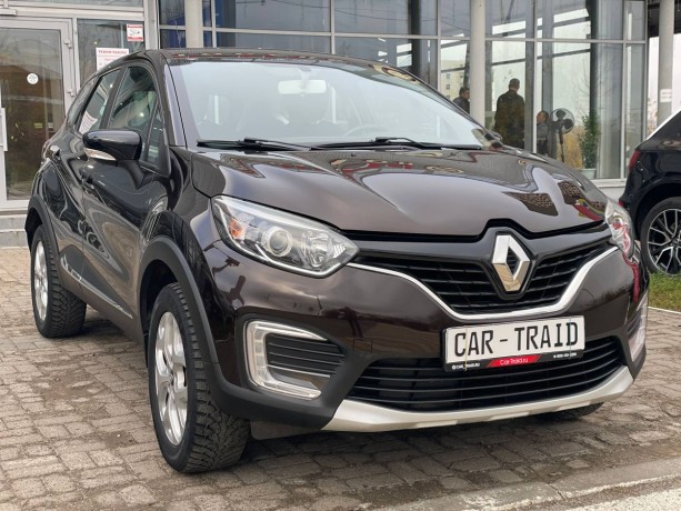 renault-kaptur-16-l-2016-g-big-3