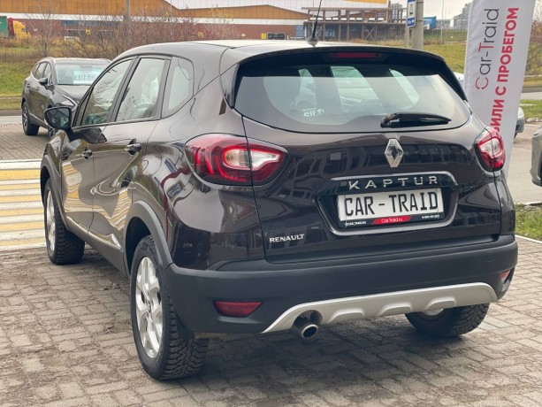 renault-kaptur-16-l-2016-g-big-6