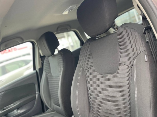 renault-kaptur-16-l-2016-g-big-8