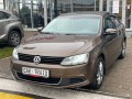 volkswagen-jetta-16-l-2012-g-small-1