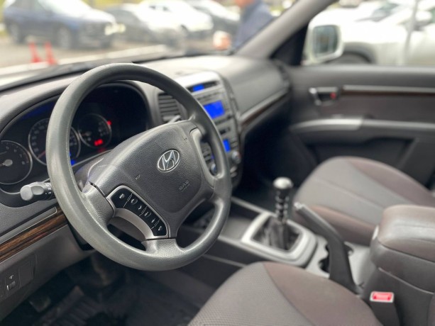 hyundai-santa-fe-24-l-2011-g-big-9
