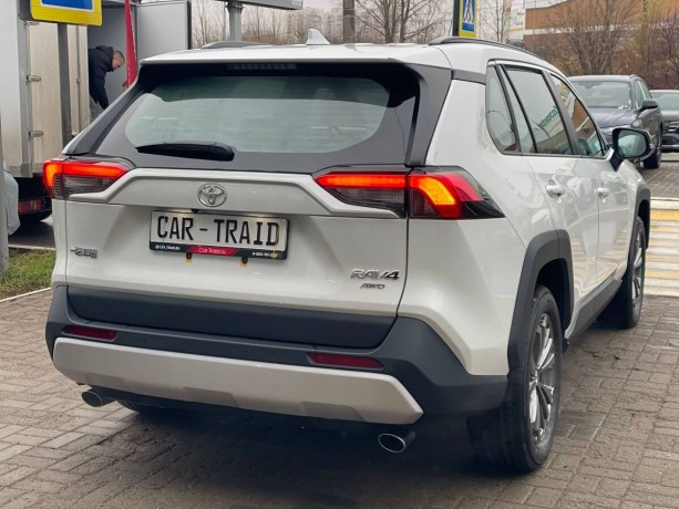 toyota-rav4-20-l-2025-g-big-4
