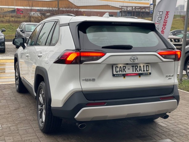 toyota-rav4-20-l-2025-g-big-6