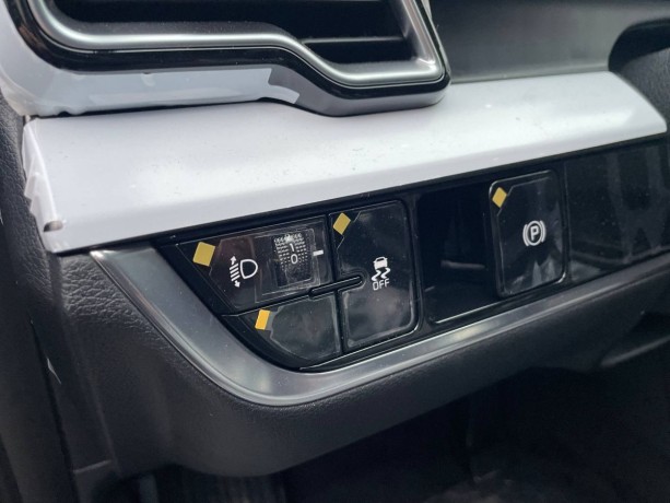 kia-sportage-20-l-2025-g-big-8