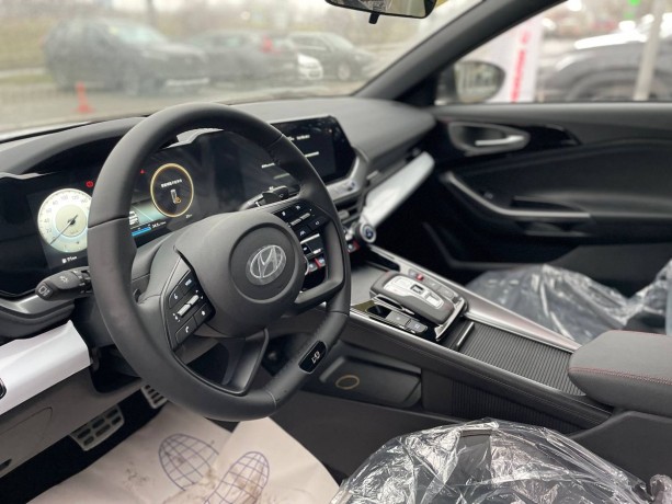 hyundai-lafesta-15-l-2025-g-big-9