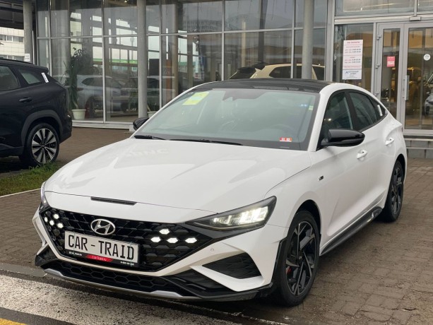 hyundai-lafesta-15-l-2025-g-big-1