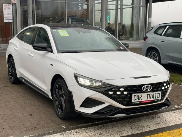 hyundai-lafesta-15-l-2025-g-big-3