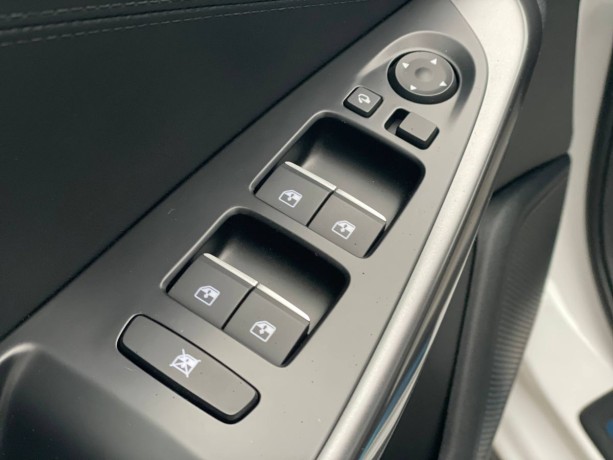 hyundai-lafesta-15-l-2025-g-big-7