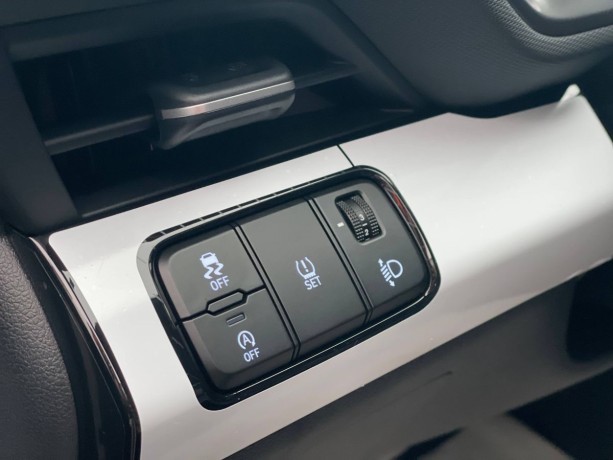 hyundai-lafesta-15-l-2025-g-big-8