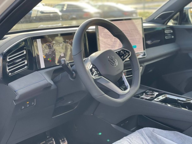 volkswagen-tiguan-20-l-2025-g-big-9