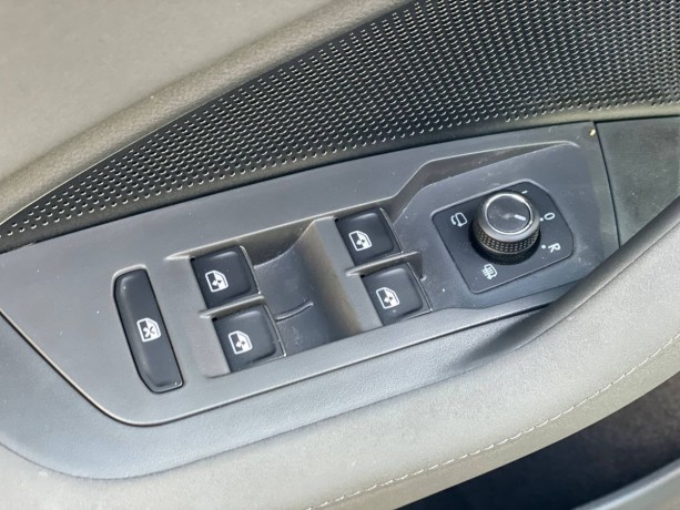 volkswagen-tiguan-20-l-2025-g-big-8