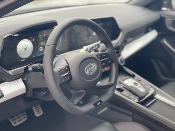 hyundai-lafesta-15-l-2025-g-big-9