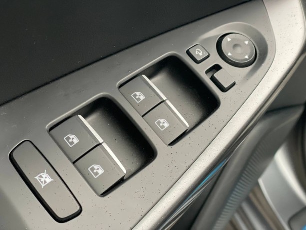 hyundai-lafesta-15-l-2025-g-big-7