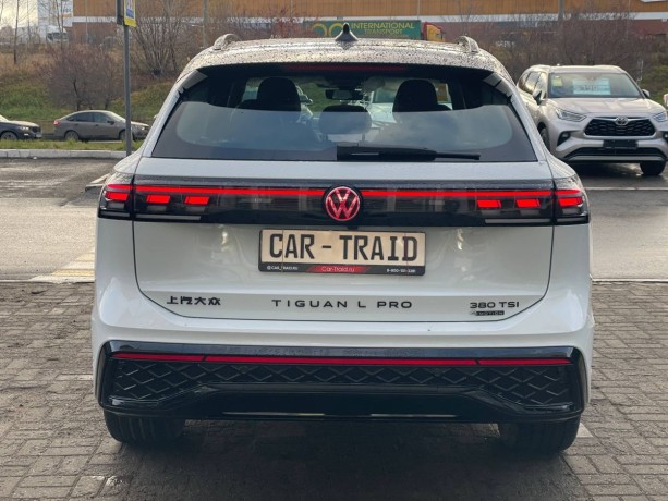 volkswagen-tiguan-20-l-2025-g-big-5