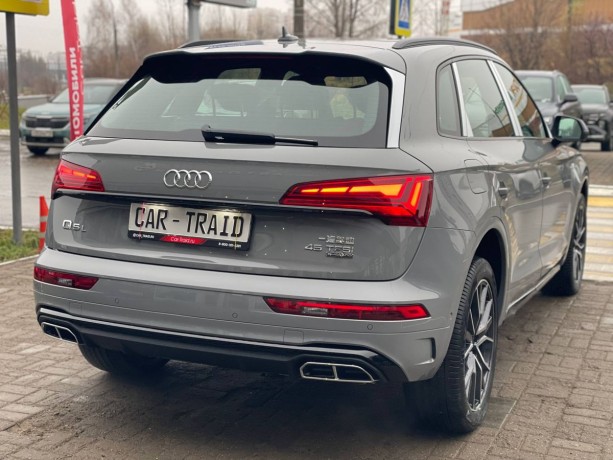 audi-q5-20-l-2025-g-big-4