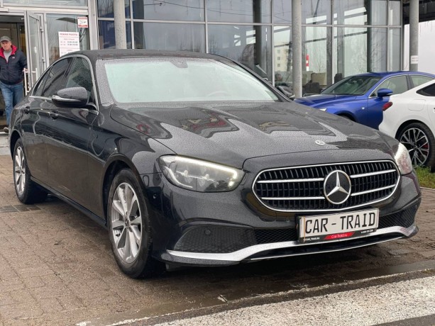 mercedes-benz-e-klass-20-l-2021-g-big-3