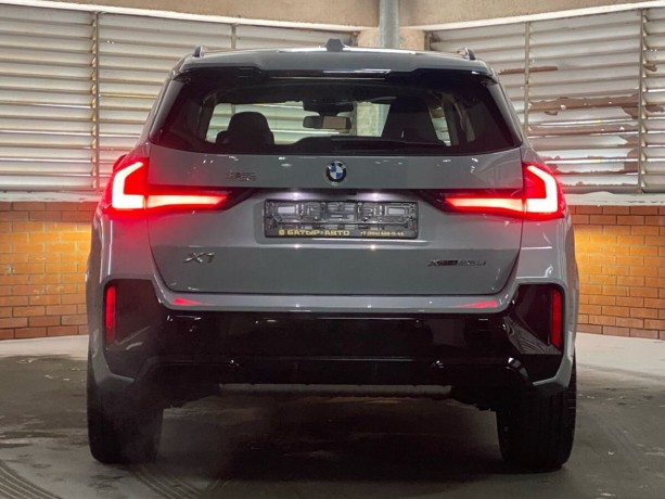 bmw-x1-20-l-2025-g-big-2