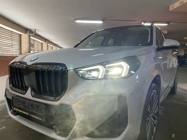 bmw-x1-20-l-2025-g-big-8