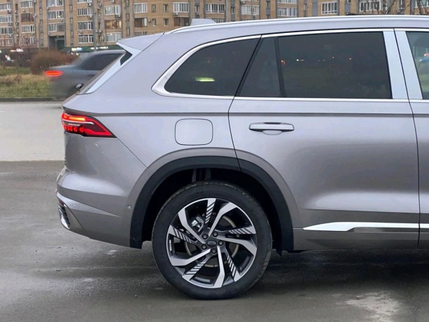 geely-monjaro-20-l-2024-g-big-4