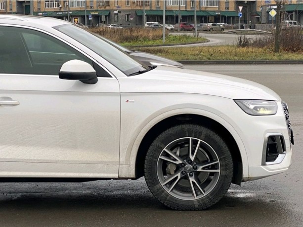 audi-q5-20-l-2023-g-big-5