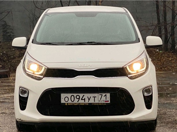 kia-picanto-1-l-2022-g-big-6